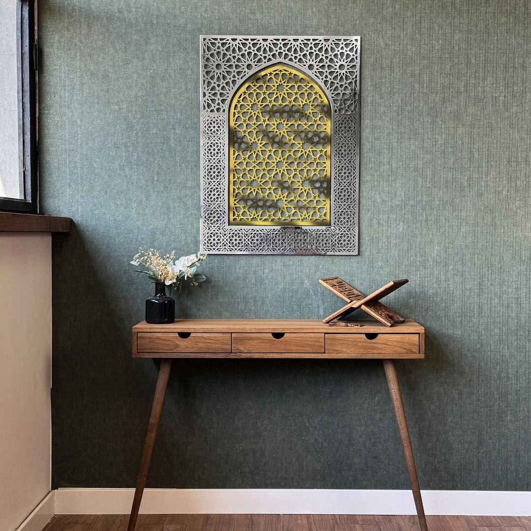 gumus-desenlerle-bezenmis-metal-tablosu-modern-islami-dekor-islamicwallart