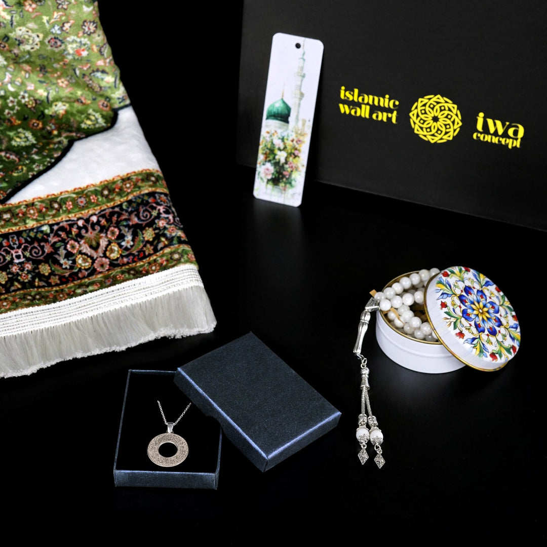 ramazan-hediyeleri-seccade-ayetel-kursi-kolye-ay-tasi-tesbih-islamicwallarttr
