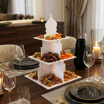 Beyaz kubbe formlu 3 katlı pleksi Ramazan sunum standı, hurma, kayısı ve cevizle dolu iftariyelik
