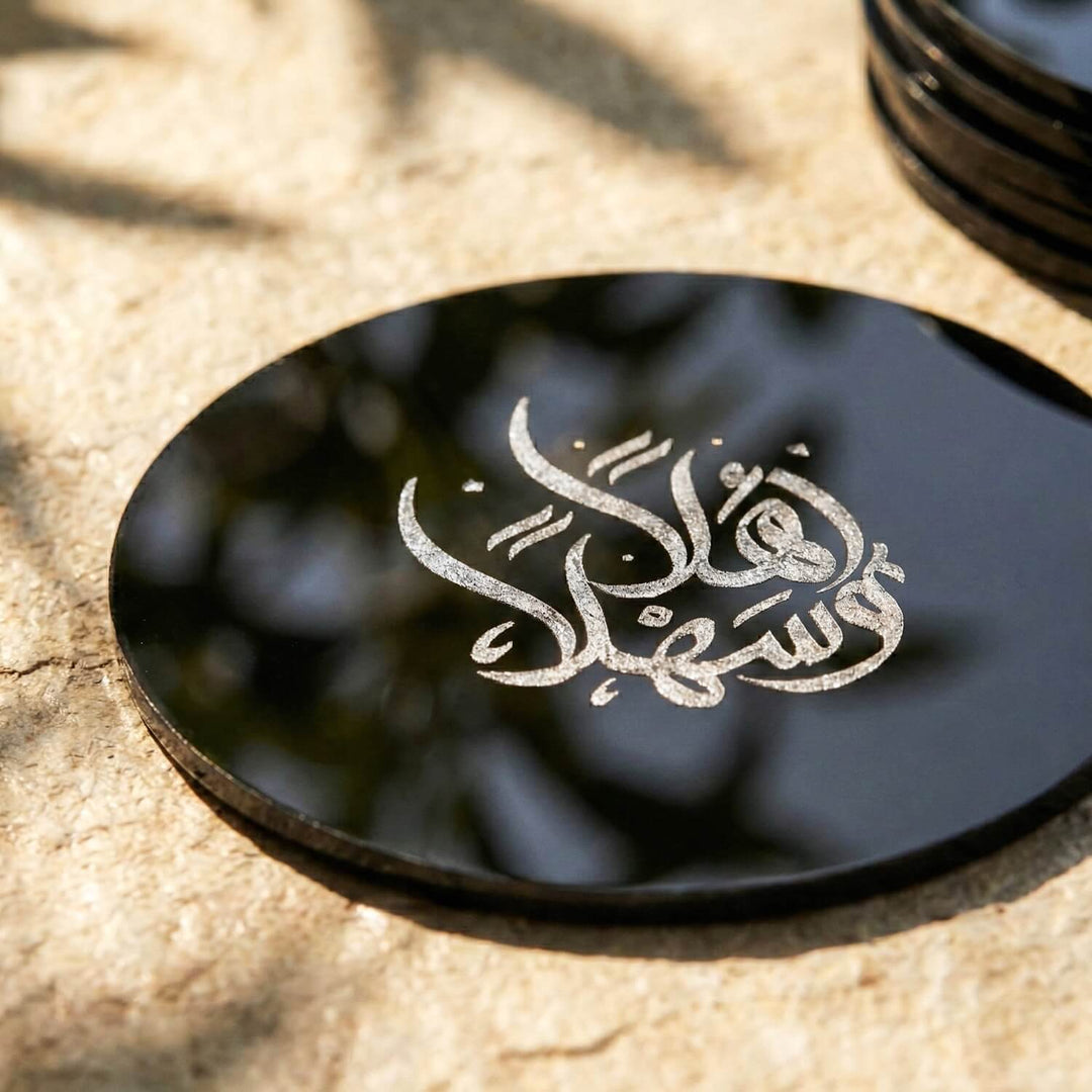 Akrilik Bardak Altlığı – Modern İslami Sofra Aksesuarı
