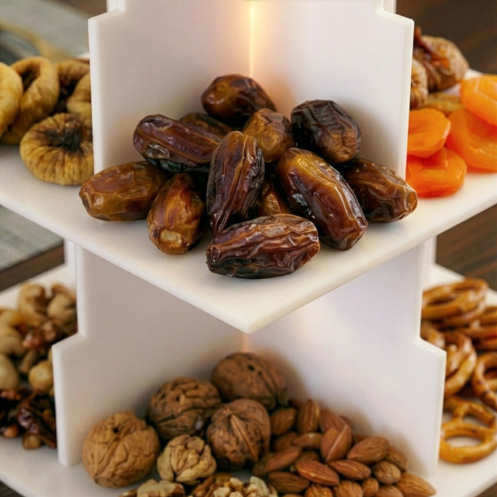 Ramazan Sunum Standı – Kubbe Formlu 3 Katlı Pleksi İftariyelik Tabağı