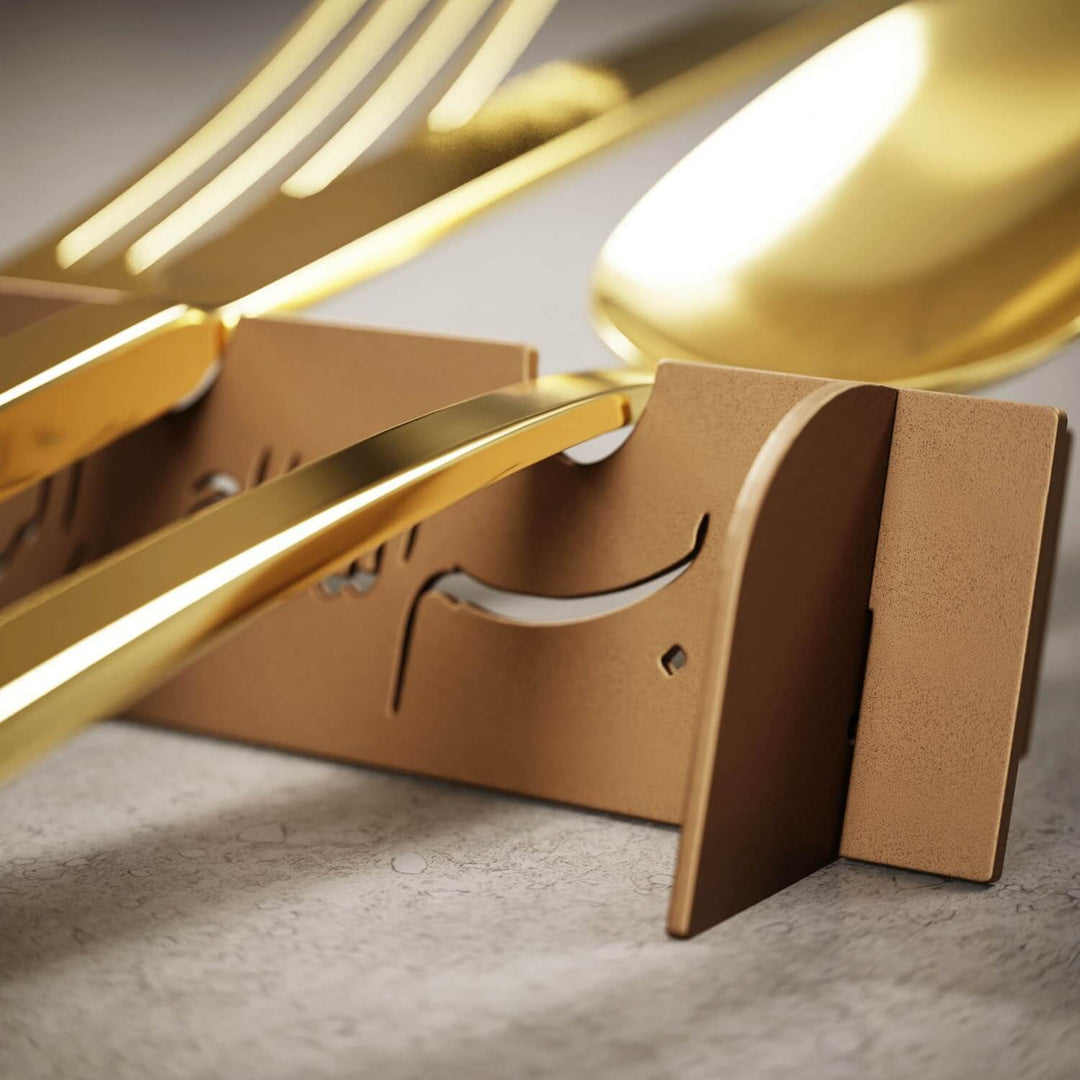 Metal Çatal Bıçak Tutucu – Besmele İşlemeli Lüks Sunum Aksesuarı