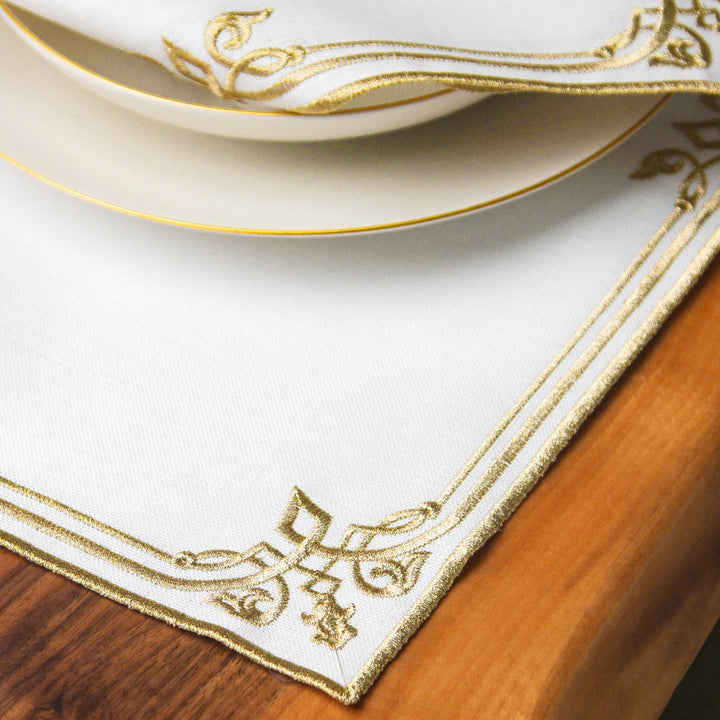 Ramazan İftar Seti - 6 Kişilik 24 Parça Nakışlı Amerikan Servis ve Peçete Takımı