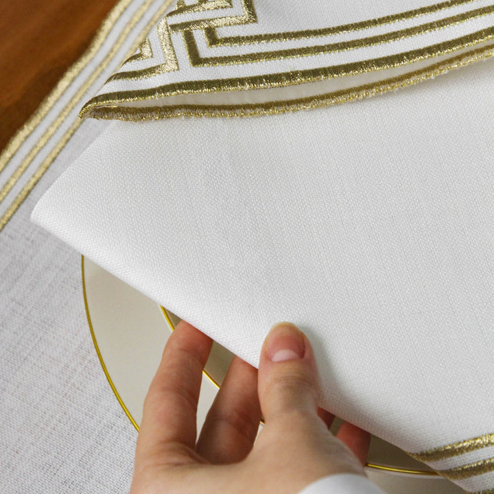 Ramazan İftar Seti - 6 Kişilik 24 Parça Geometrik Nakışlı Peçete Takımı