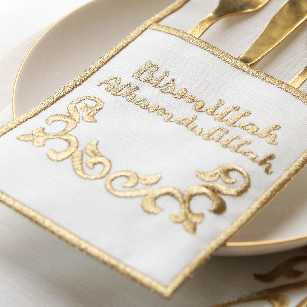 Bismillah ve Elhamdülillah Yazılı Kumaş Peçete Takımı - 6 Kişilik (24 Parça)