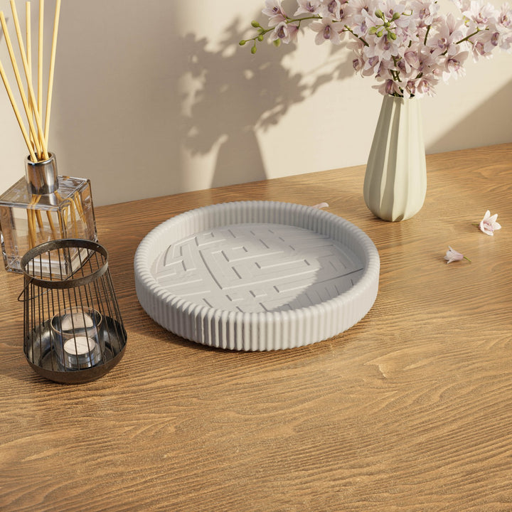 Besmele İşlemeli Yuvarlak Taş Tozu Dekoratif Tabak - Modern Kufi Hat