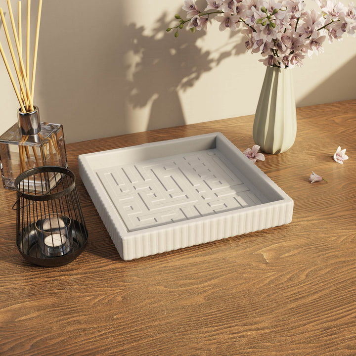 Besmele İşlemeli Taş Tozu Dekoratif Tabak - Kufi Hat Modern Tasarım