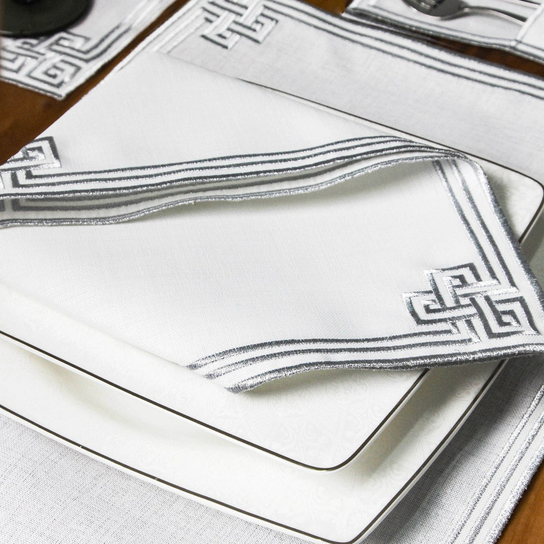 Ramazan İftar Seti - 6 Kişilik 24 Parça Geometrik Nakışlı Peçete Takımı