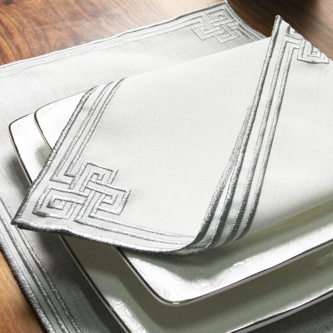 Ramazan İftar Seti - 6 Kişilik 24 Parça Geometrik Nakışlı Peçete Takımı