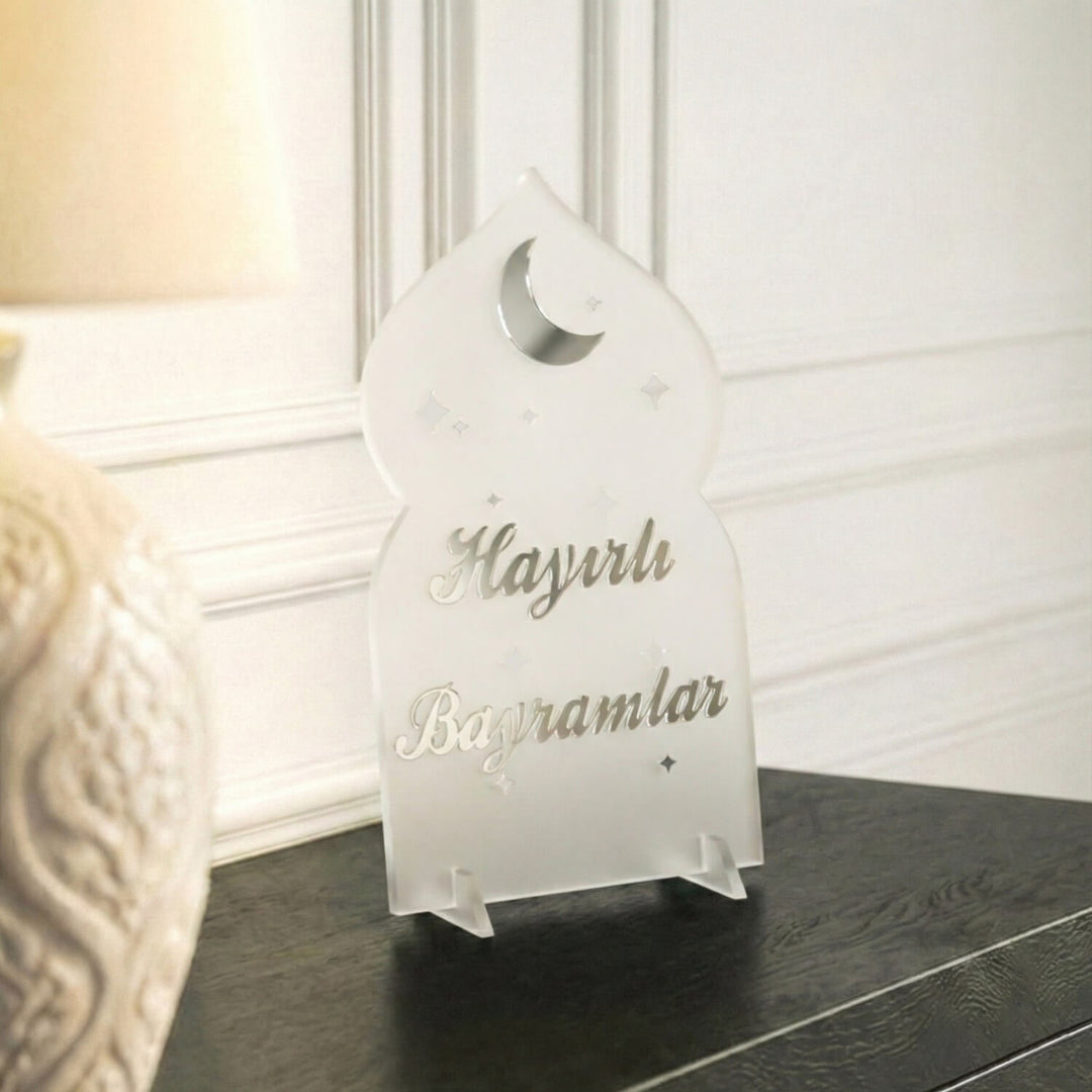 Hayırlı Bayramlar akrilik Ramazan masa üstü dekor, Buzlu üzeri Gümüş, Türkçe yazılı