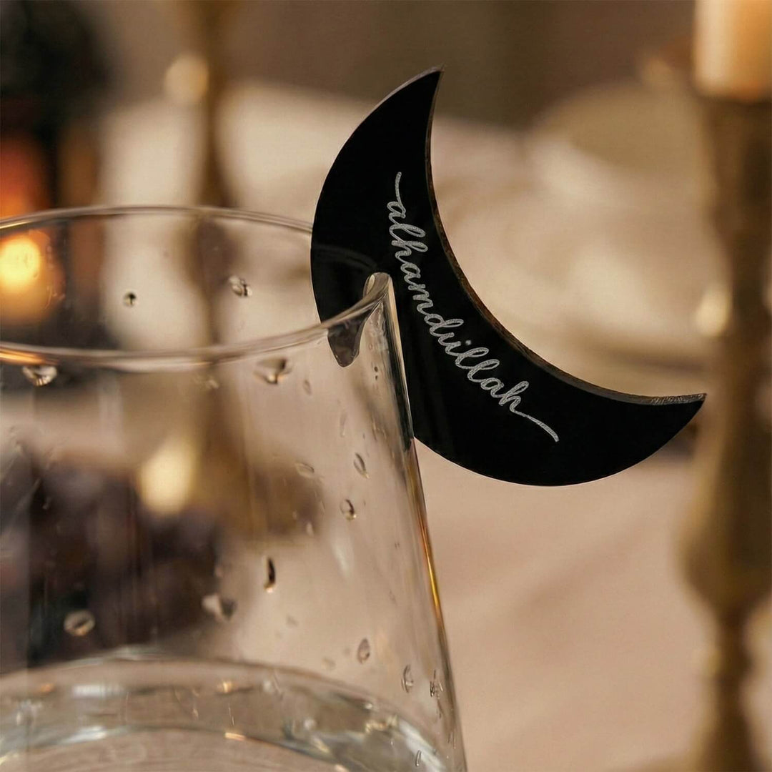 Hilal Formlu Akrilik Bardak Süsü – Modern İslami Sofra Aksesuar Seti