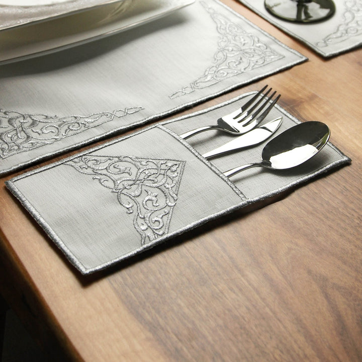 gumus nakisli ramazan sofra seti sik catal bicak kesesiyle ile masa uzerinde zarif bir düzen olusturur islamicwallarttr