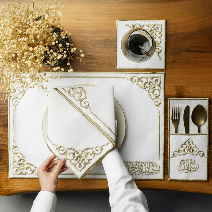 besmele nakisli ramazan sofra seti 6sar adet amerikan servis pecete catal bicak kesesi ve bardak altligindan olusur islamicwallart