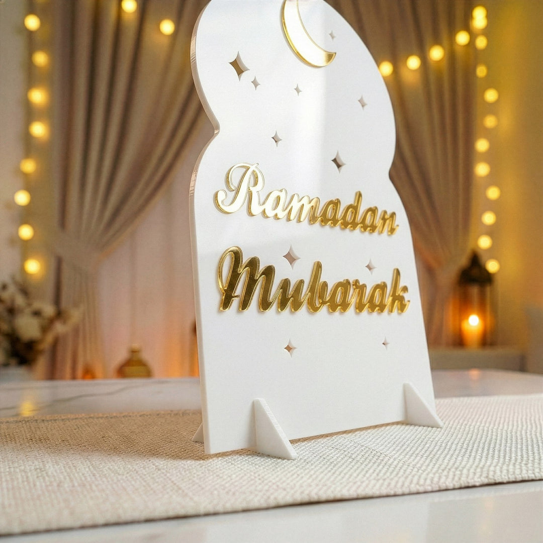 Ramazan Mübarek Akrilik Masa Üstü Dekor - Modern İslami Tasarım