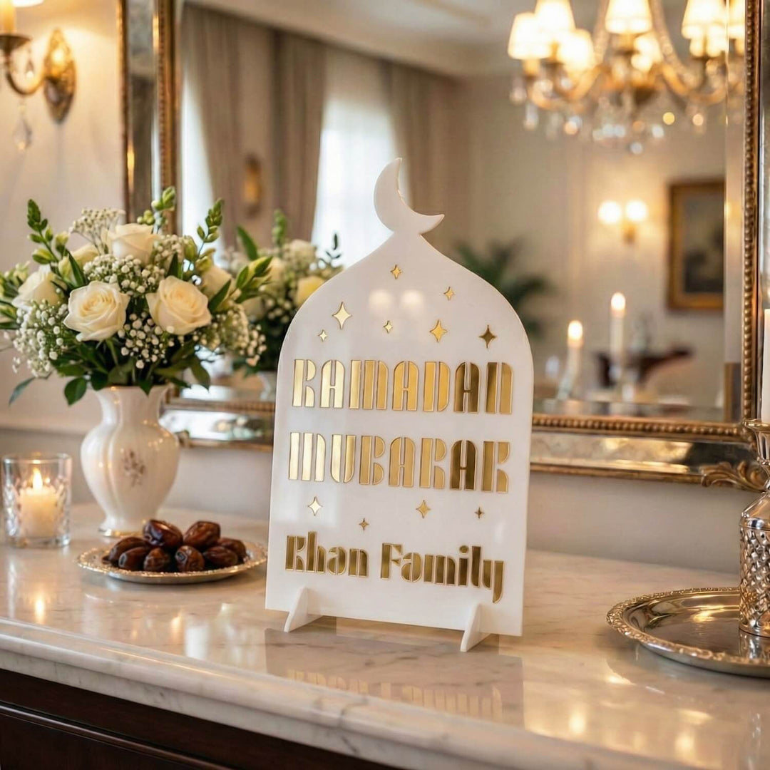 Modern Masa Üstü Ramazan Dekoru - Kişiye Özel Aile İsimli Akrilik Stand
