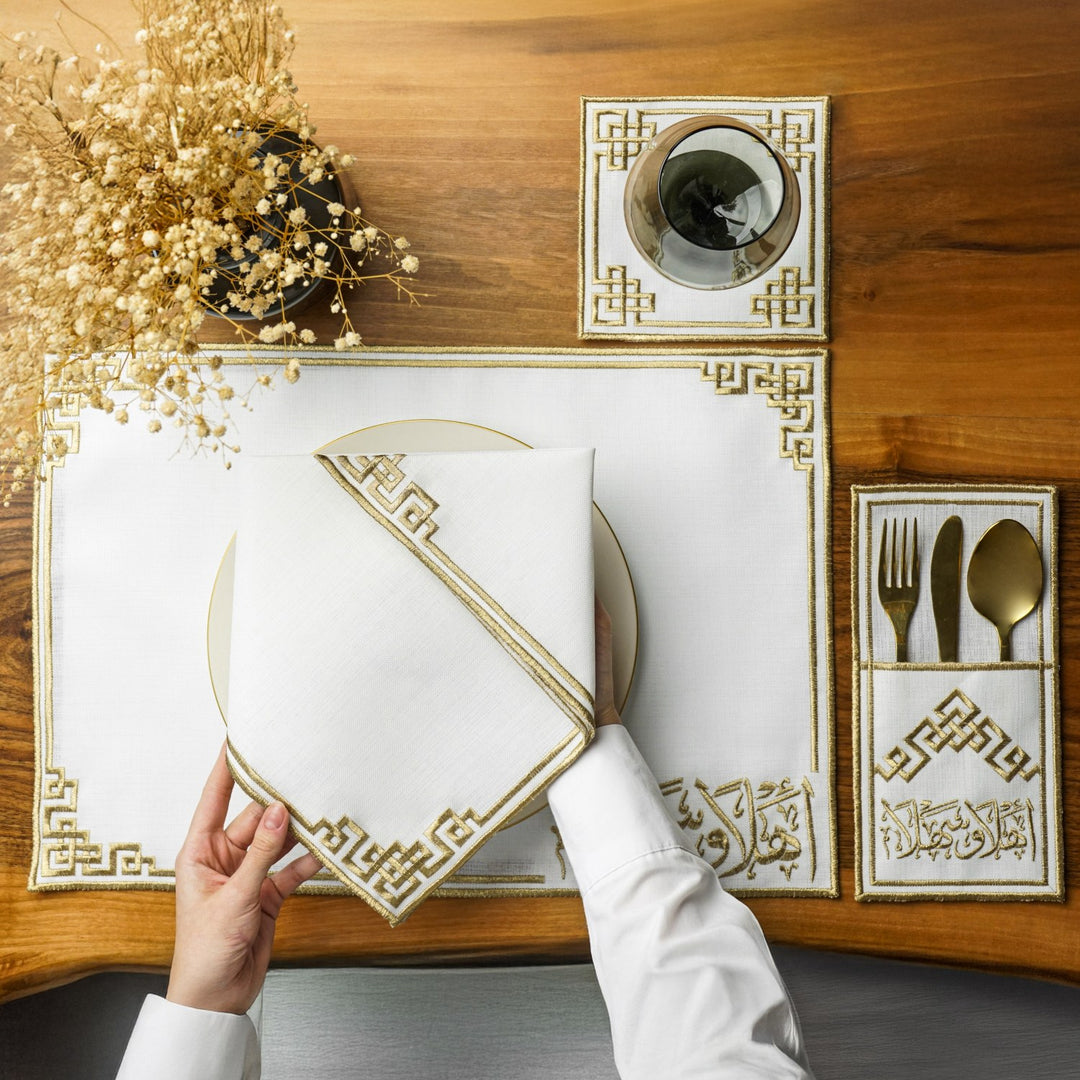 ehlen ve sehlen yazisinin gercek nakisla islendigi 24 parca sofra sunum seti anlamli bir ramazan masa takimi islamicwallarttr