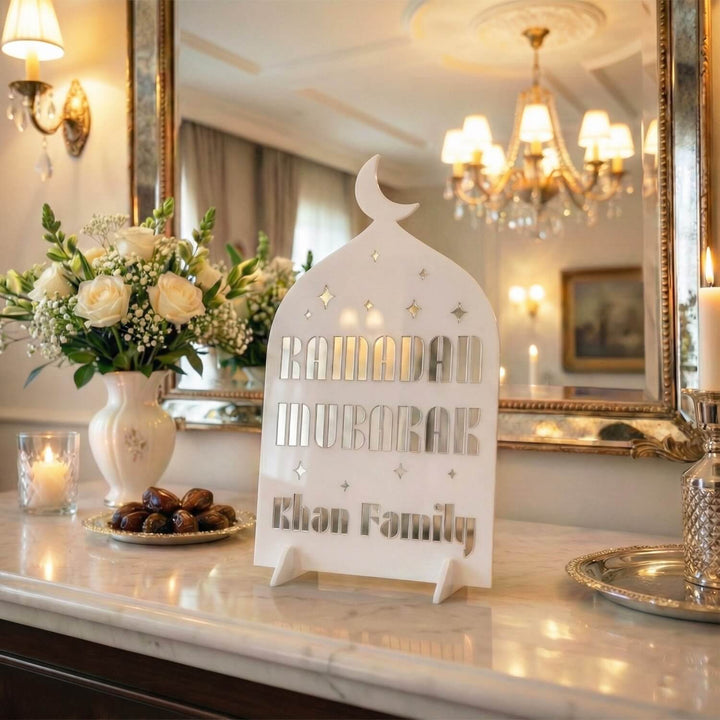 Modern Masa Üstü Ramazan Dekoru - Kişiye Özel Aile İsimli Akrilik Stand