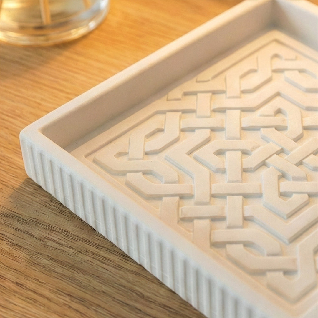 islami el yapimi tas tozu tabak uzerindeki gecme desenler kusursuz ve estetik islamicwallarttr