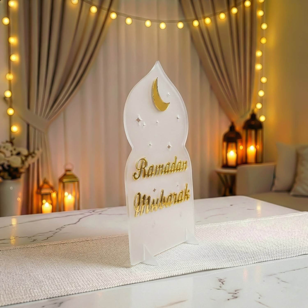 Ramazan Mübarek Akrilik Masa Üstü Dekor - Modern İslami Tasarım