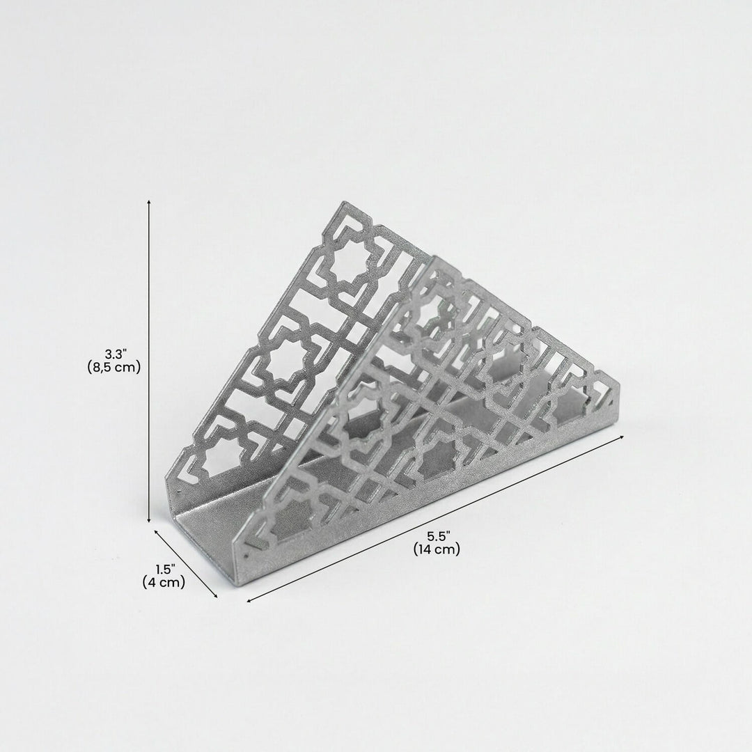 geometrik motifli islami metal pecetelik olculeri en 14 cm yukseklik 8,5 cm ve derinlik 4 cm seklindedir islamicwallarttr