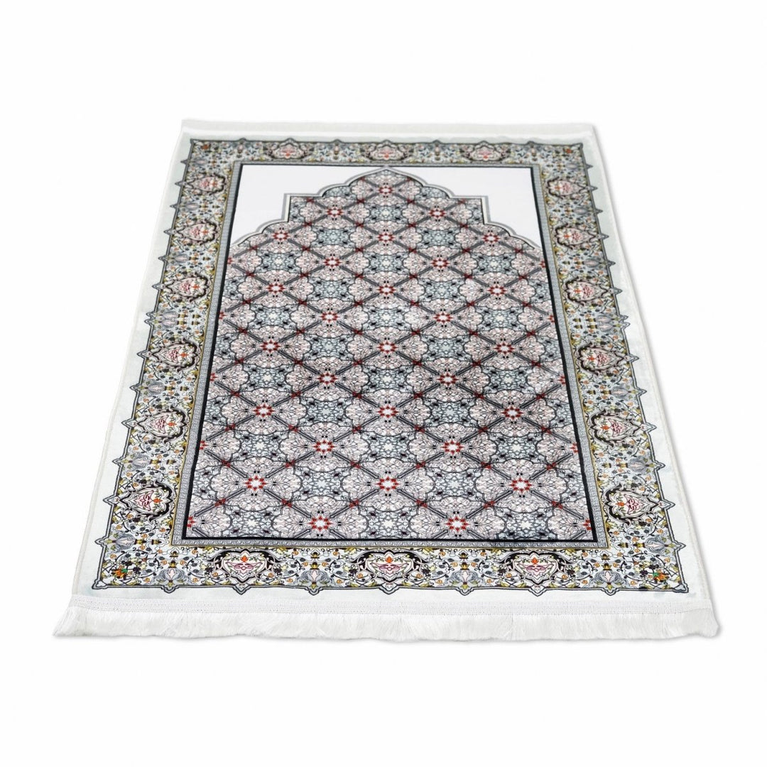 Gri kırmızı geometrik desenli seccade düz serili, açılı görünüm