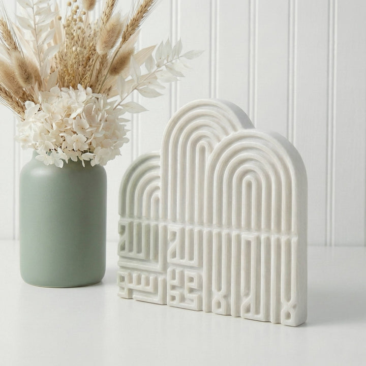 kelime i tevhid yazili minimalist masaustu dekor pastel dekoratif vazo ile kombinlenmis islamicwallarttr