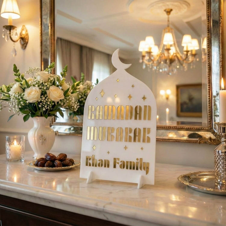 Modern Masa Üstü Ramazan Dekoru - Kişiye Özel Aile İsimli Akrilik Stand