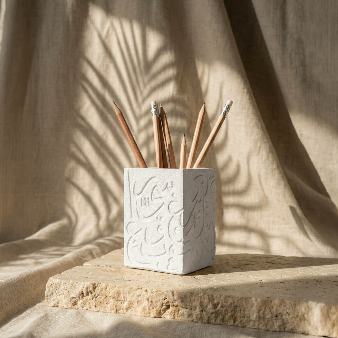 Elif Ba İşlemeli Taş Tozu Kalemlik - Dekoratif Masaüstü Düzenleyici