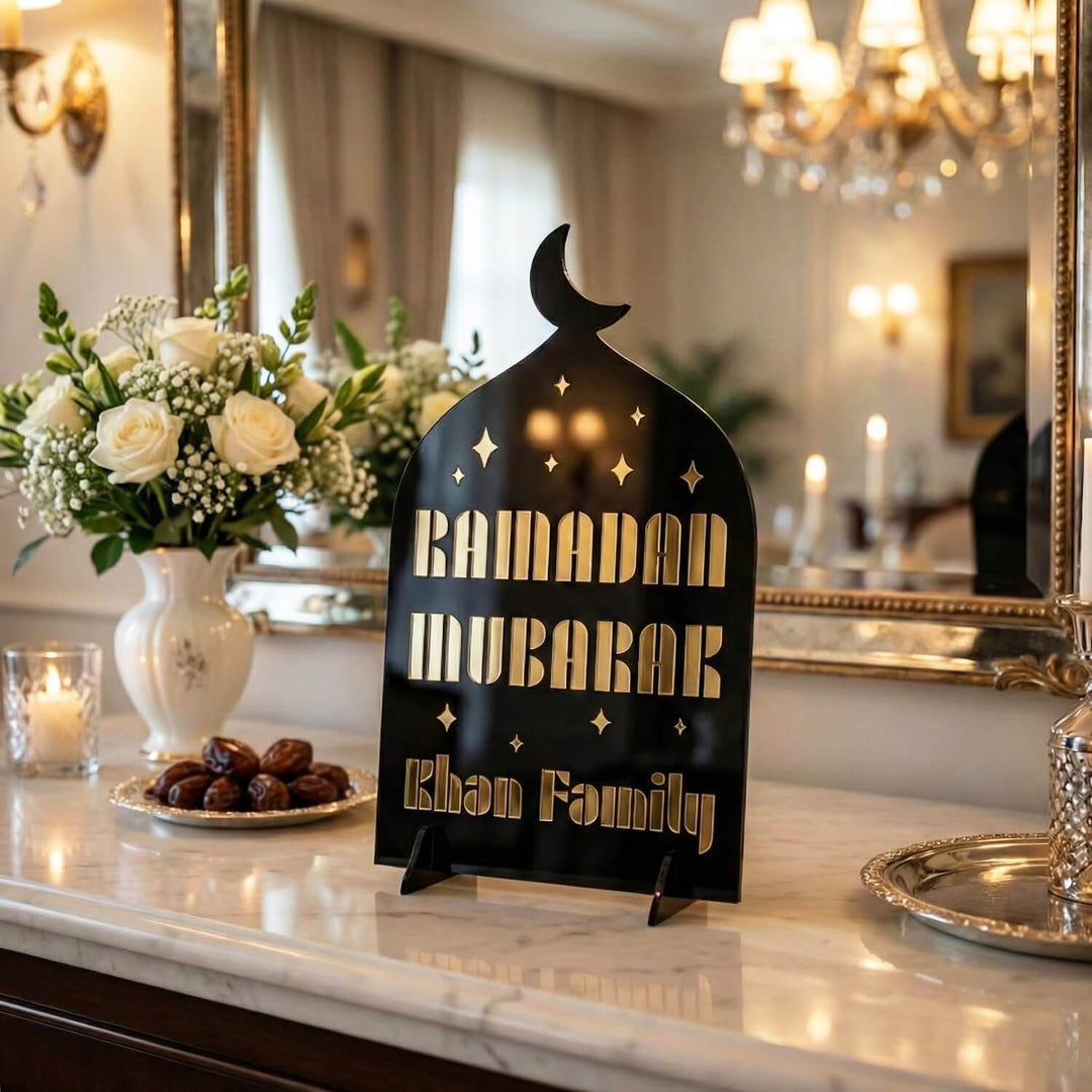 Modern Masa Üstü Ramazan Dekoru - Kişiye Özel Aile İsimli Akrilik Stand