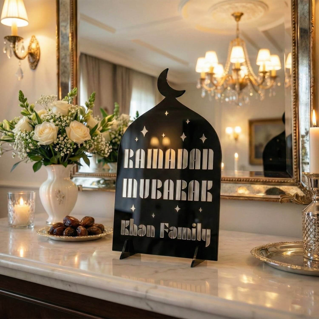Modern Masa Üstü Ramazan Dekoru - Kişiye Özel Aile İsimli Akrilik Stand