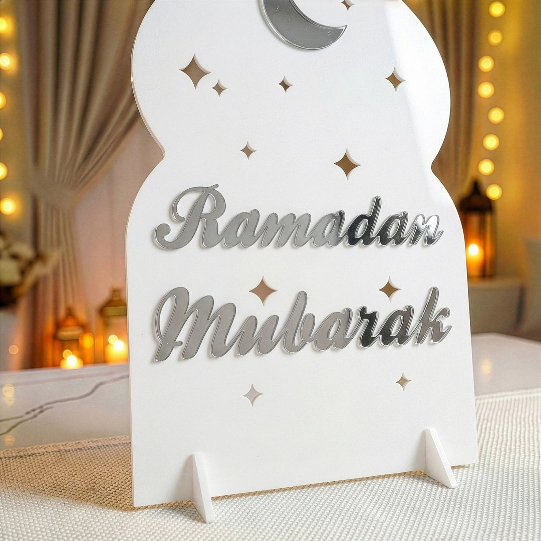 Ramazan Mübarek Akrilik Masa Üstü Dekor - Modern İslami Tasarım