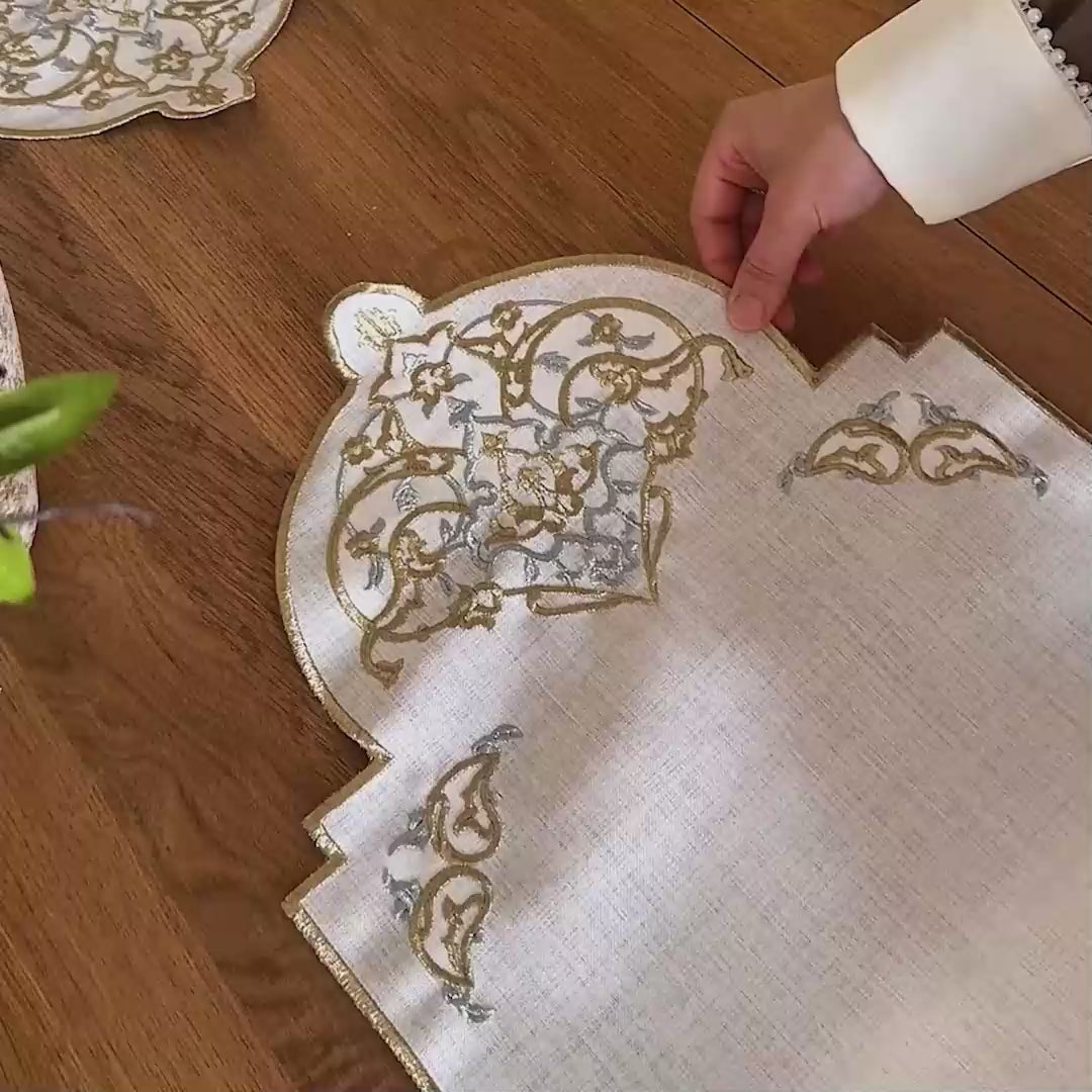 Kubbe Formlu Premium Nakışlı Ramazan Servis Seti - 6 Kişilik 24 Parça