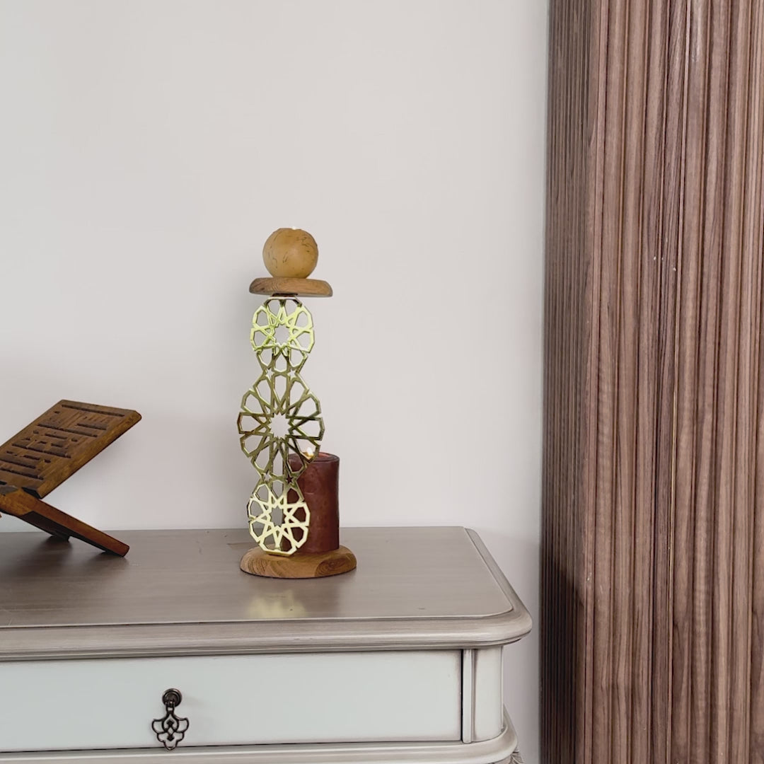 Dekoratif Mumluk - Geometrik Desenli Metal Masa Üstü Dekor