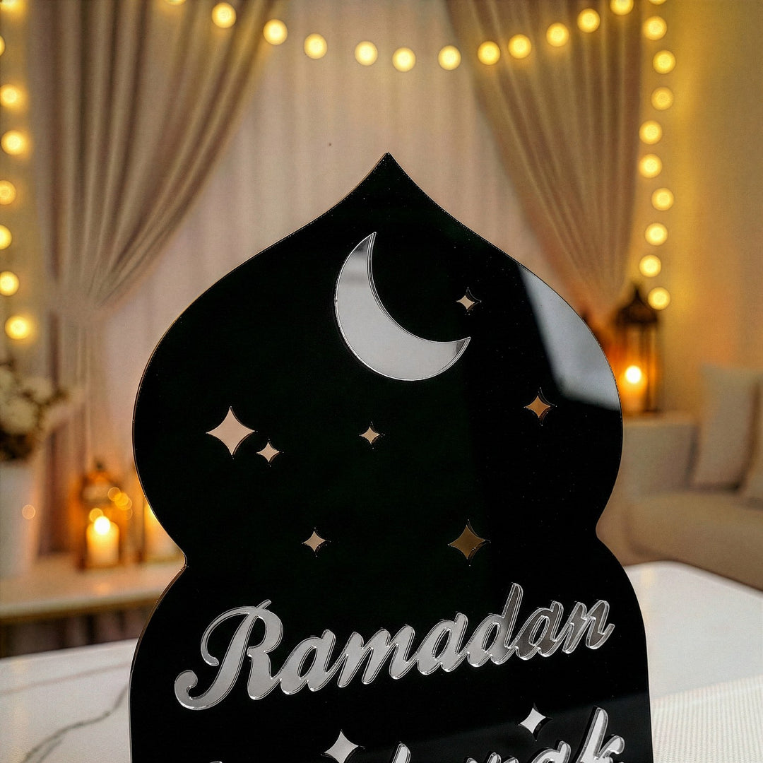 Ramazan Mübarek Akrilik Masa Üstü Dekor - Modern İslami Tasarım