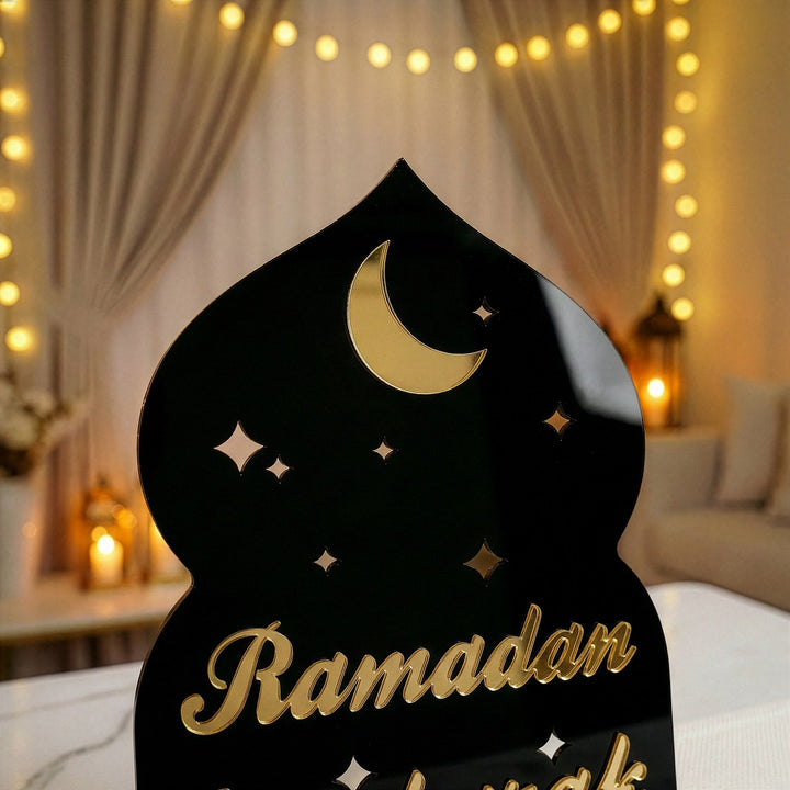 Ramazan Mübarek Akrilik Masa Üstü Dekor - Modern İslami Tasarım