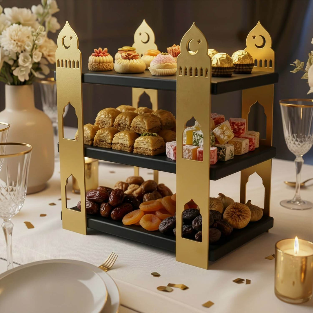 iftariyelikler icin mihrap tasarim siyah raflı altin rengi metal sunumluk islamicwallarttr