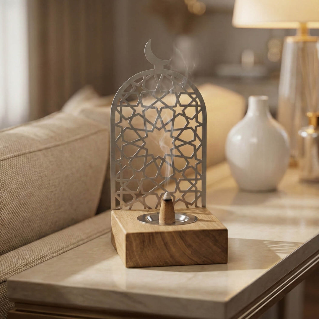 Ahsap tabanli ve hilal figurli gumus renk metal lazer kesim dekoratif buhurdanlik tutsuluk islamicwallarttr