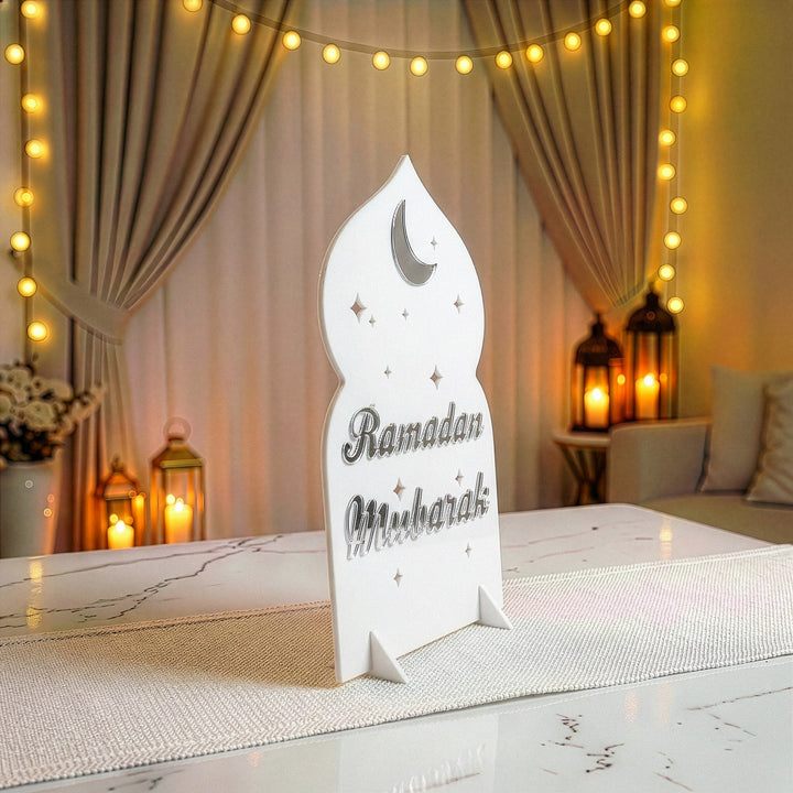 Ramazan Mübarek Akrilik Masa Üstü Dekor - Modern İslami Tasarım