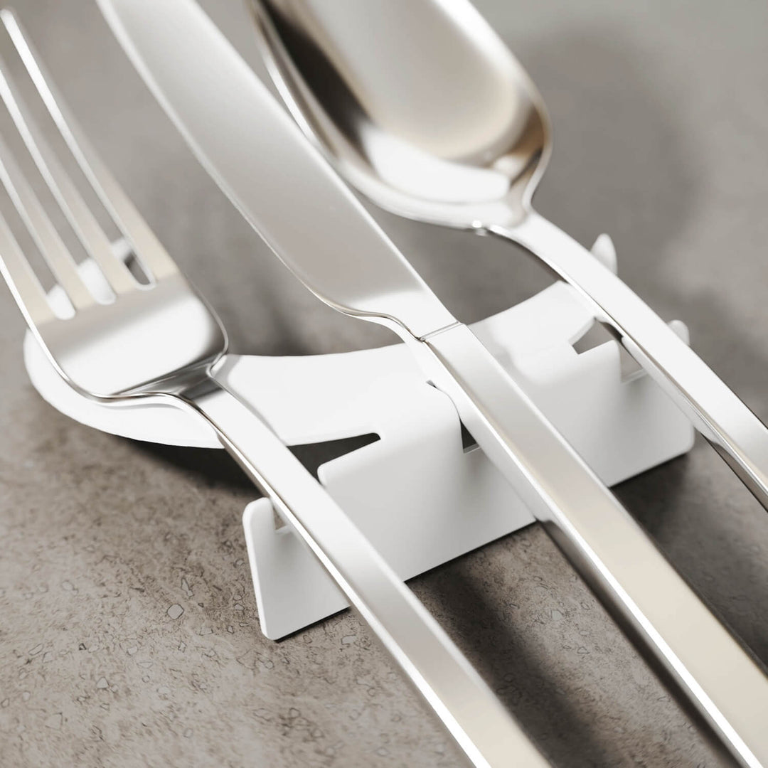 Metal Çatal Bıçak Tutucu – Ramazan Hilali Tasarımlı Sofra Aksesuarı