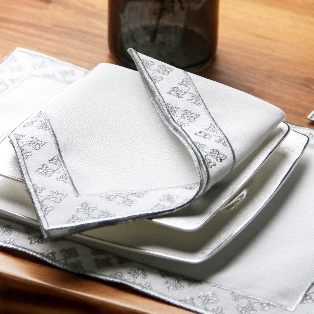 6 kisilik Ramazan sofra seti peceteleri yakindan gorunum islamicwallarttr