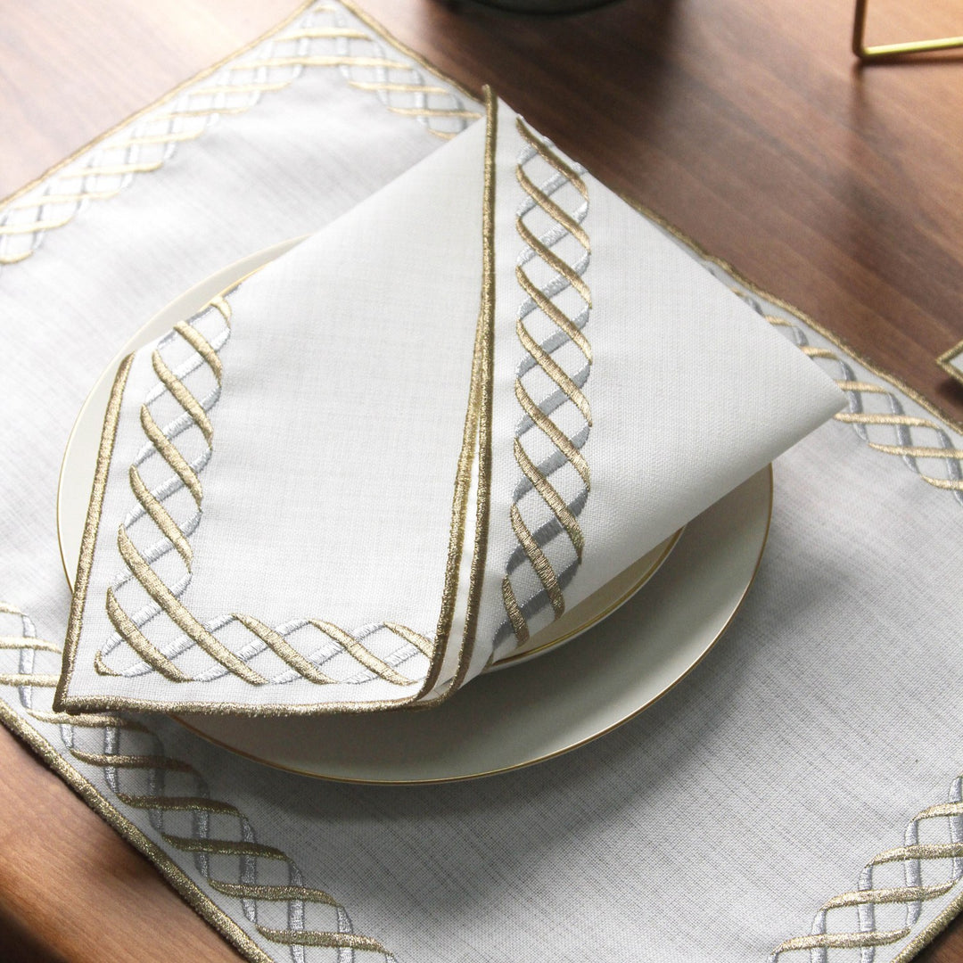 Zincir Kenar İşlemeli Ramazan Sofra Sunum Takımı - 6 Kişilik 24 Parça